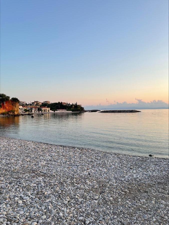 Seaside Archontiko Apartment
